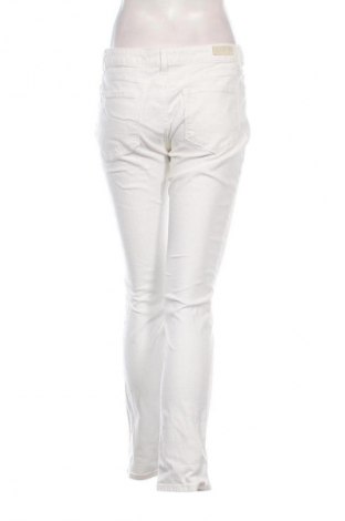 Дамски дънки Tommy Hilfiger, Размер M, Цвят Бял, Цена 28,12 €