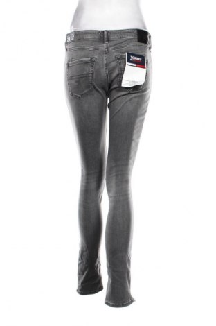 Дамски дънки Tommy Jeans, Размер M, Цвят Сив, Цена 89,47 €