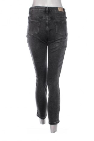 Dámske džínsy  Unbranded, Veľkosť M, Farba Sivá, Cena  8,95 €