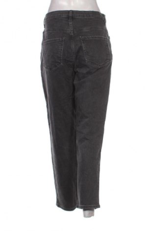 Dámské džíny  Perfect Jeans By Gina Tricot, Velikost M, Barva Šedá, Cena  199,00 Kč