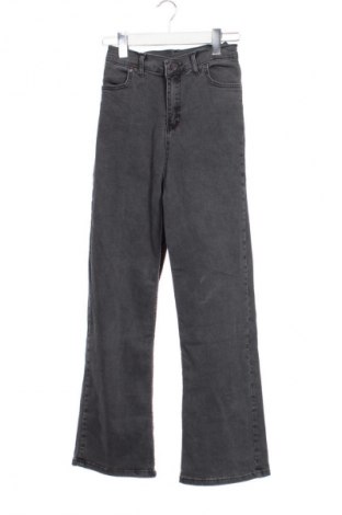 Damskie jeansy Unbranded, Rozmiar XS, Kolor Szary, Cena 80,38 zł