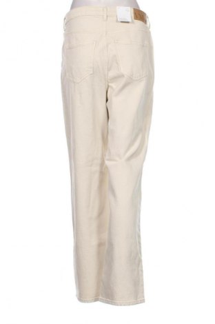 Dámske džínsy  Vero Moda, Veľkosť L, Farba Kremová, Cena  46,95 €