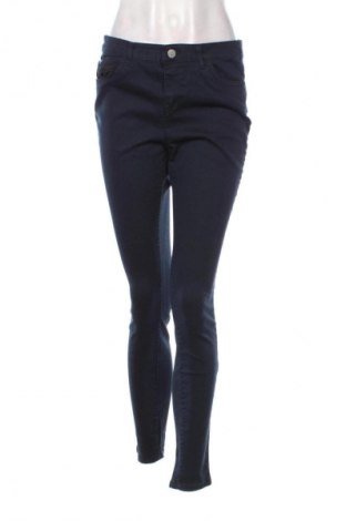 Damen Jeans Yessica, Größe M, Farbe Blau, Preis 7,99 €