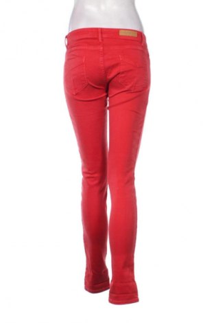 Blugi de femei Zara, Mărime S, Culoare Roșu, Preț 72,00 Lei
