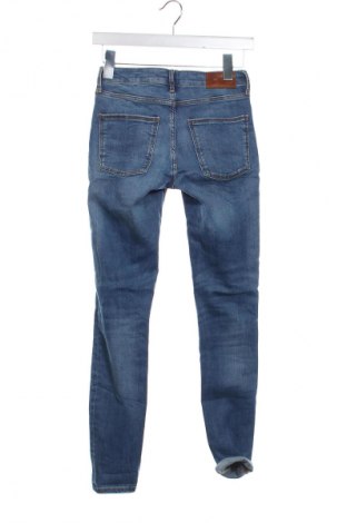 Blugi de femei Zara, Mărime S, Culoare Albastru, Preț 78,99 Lei