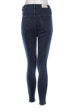 Blugi de femei Zara, Mărime M, Culoare Albastru, Preț 72,99 Lei