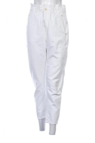Дамски дънки Zara, Размер S, Цвят Бял, Цена 13,80 €