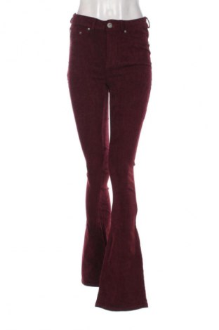 Dámske menčestráky Arizona, Veľkosť M, Farba Červená, Cena  15,00 €