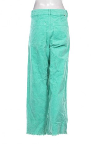 Damen Cordhose Billabong, Größe L, Farbe Grün, Preis 13,99 €