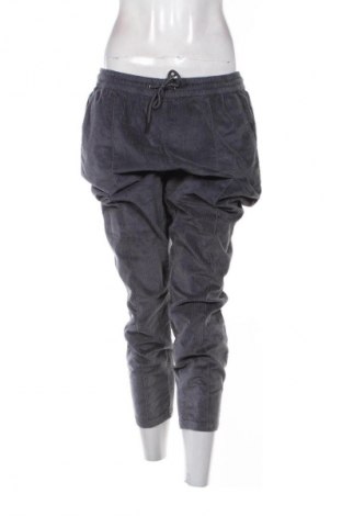 Damen Cordhose Gina Benotti, Größe M, Farbe Grau, Preis 8,99 €