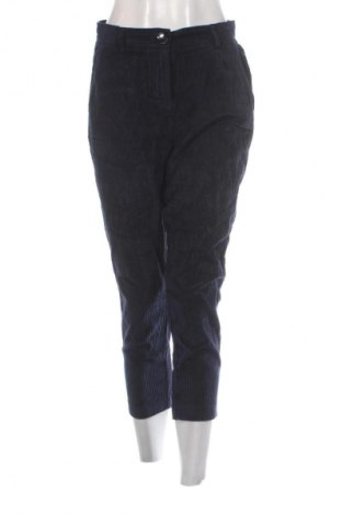 Dámské manšestráky  Sisley, Velikost M, Barva Modrá, Cena  349,00 Kč