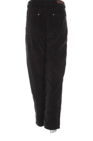 Dámske menčestráky United Colors Of Benetton, Veľkosť S, Farba Čierna, Cena  25,00 €