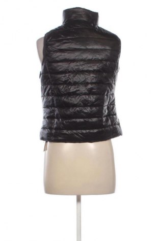 Dámská vesta  Boohoo, Velikost XS, Barva Černá, Cena  669,00 Kč