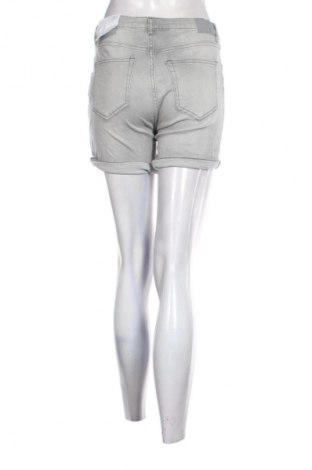 Dámske kraťasy  Amisu, Veľkosť S, Farba Sivá, Cena  8,95 €