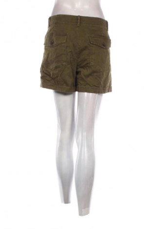 Дамски къс панталон Banana Republic, Размер XL, Цвят Зелен, Цена 8,69 €