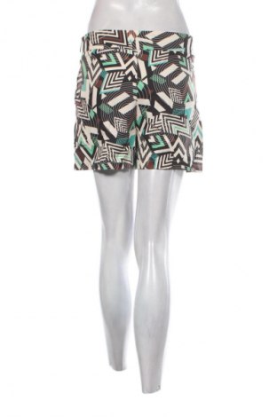 Pantaloni scurți de femei Bebe Plus, Mărime M, Culoare Multicolor, Preț 25,99 Lei