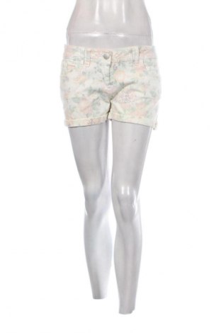 Dámske kraťasy  Clockhouse, Veľkosť M, Farba Viacfarebná, Cena  6,95 €