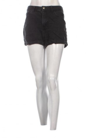 Дамски къс панталон Clockhouse, Размер S, Цвят Черен, Цена 6,13 €