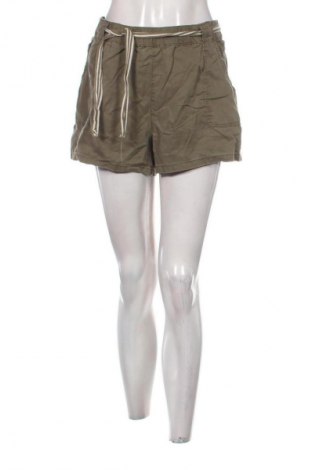 Pantaloni scurți de femei Clockhouse, Mărime XL, Culoare Verde, Preț 35,99 Lei