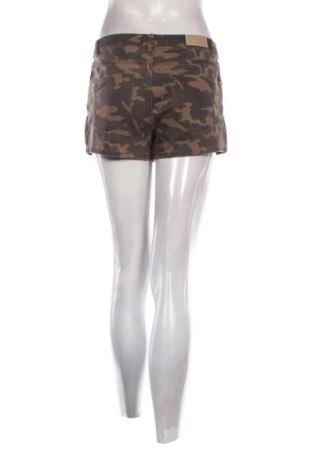 Damen Shorts Clockhouse, Größe M, Farbe Mehrfarbig, Preis € 7,99