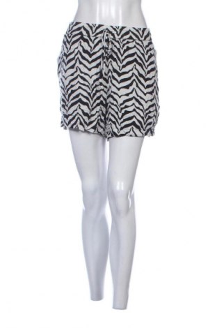 Pantaloni scurți de femei Cubus, Mărime XL, Culoare Multicolor, Preț 28,99 Lei