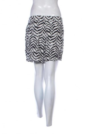 Pantaloni scurți de femei Cubus, Mărime XL, Culoare Multicolor, Preț 28,99 Lei