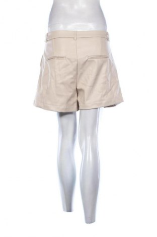 Pantaloni scurți de femei DeeZee, Mărime M, Culoare Bej, Preț 83,41 Lei