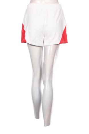 Női rövidnadrág Esmara, Méret M, Szín Sokszínű, Ár 2 729 Ft