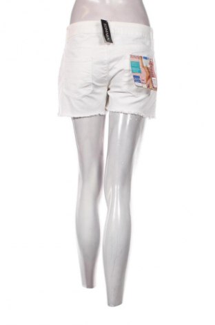 Дамски къс панталон Esmara, Размер L, Цвят Бял, Цена 16,00 €