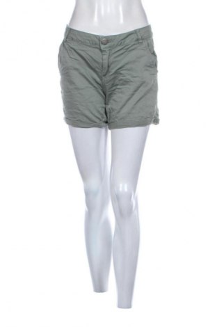 Dámské kraťasy  Garcia, Velikost L, Barva Zelená, Cena  209,00 Kč