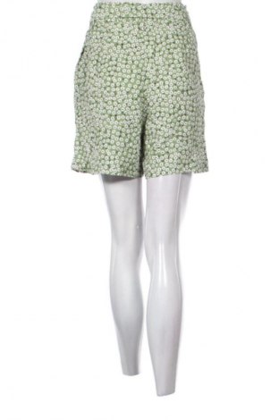 Damen Shorts H&M, Größe M, Farbe Grün, Preis € 8,99