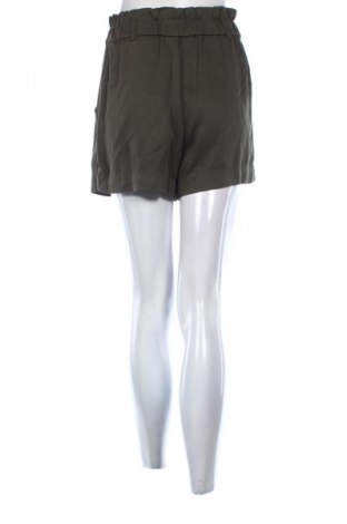 Damen Shorts H&M, Größe S, Farbe Grün, Preis 9,78 €