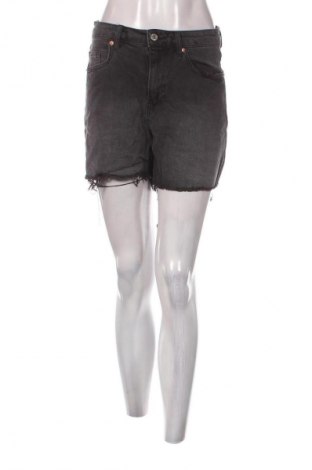Дамски къс панталон H&M, Размер M, Цвят Сив, Цена 6,64 €
