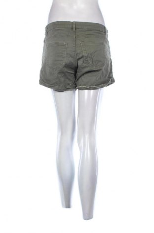 Дамски къс панталон H&M, Размер L, Цвят Зелен, Цена 10,00 €