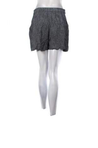 Γυναικείο κοντό παντελόνι H&M, Μέγεθος M, Χρώμα Πολύχρωμο, Τιμή 6,99 €