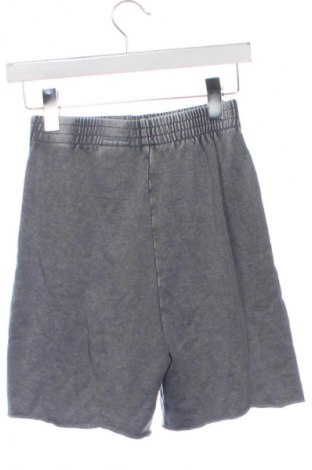 Dámské kraťasy  H&M Divided, Velikost XS, Barva Vícebarevné, Cena  283,00 Kč