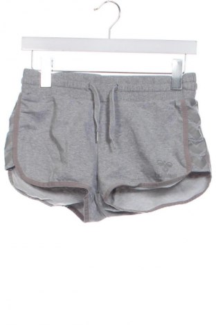 Damen Shorts Hummel, Größe S, Farbe Mehrfarbig, Preis 8,99 €