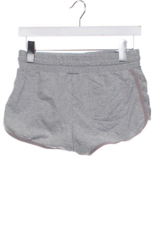 Damen Shorts Hummel, Größe S, Farbe Mehrfarbig, Preis 8,99 €