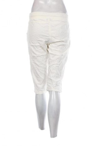 Damen Shorts Janina, Größe M, Farbe Weiß, Preis € 5,99