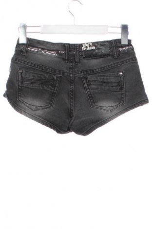 Дамски къс панталон Jennyfer, Размер XS, Цвят Черен, Цена 5,62 €