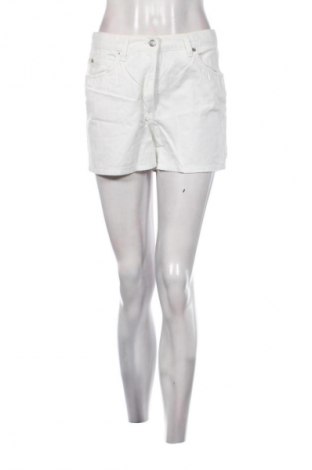 Damen Shorts K&l Ruppert, Größe M, Farbe Weiß, Preis 10,00 €