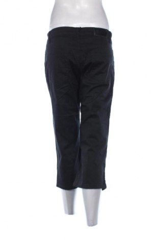 Damskie szorty Miss Cherry, Rozmiar XL, Kolor Czarny, Cena 53,58 zł