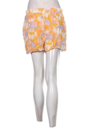 Γυναικείο κοντό παντελόνι New Look, Μέγεθος M, Χρώμα Πολύχρωμο, Τιμή 5,99 €