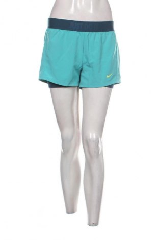 Női rövidnadrág Nike, Méret S, Szín Sokszínű, Ár 7 079 Ft