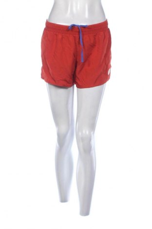 Dámske kraťasy  Nike, Veľkosť M, Farba Červená, Cena  14,95 €