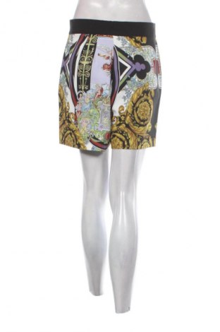 Damskie szorty Nikole, Rozmiar M, Kolor Kolorowy, Cena 53,58 zł