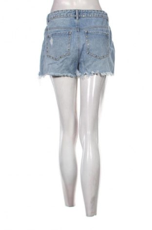 Дамски къс панталон ONLY, Размер M, Цвят Многоцветен, Цена 7,15 €