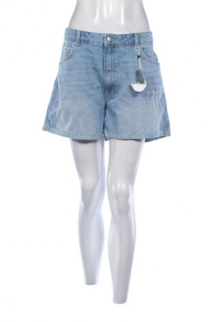 Дамски къс панталон ONLY Carmakoma, Размер XL, Цвят Син, Цена 11,75 €