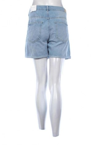 Дамски къс панталон ONLY Carmakoma, Размер XL, Цвят Син, Цена 11,75 €