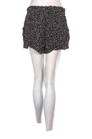 Γυναικείο κοντό παντελόνι Primark, Μέγεθος M, Χρώμα Πολύχρωμο, Τιμή 4,99 €